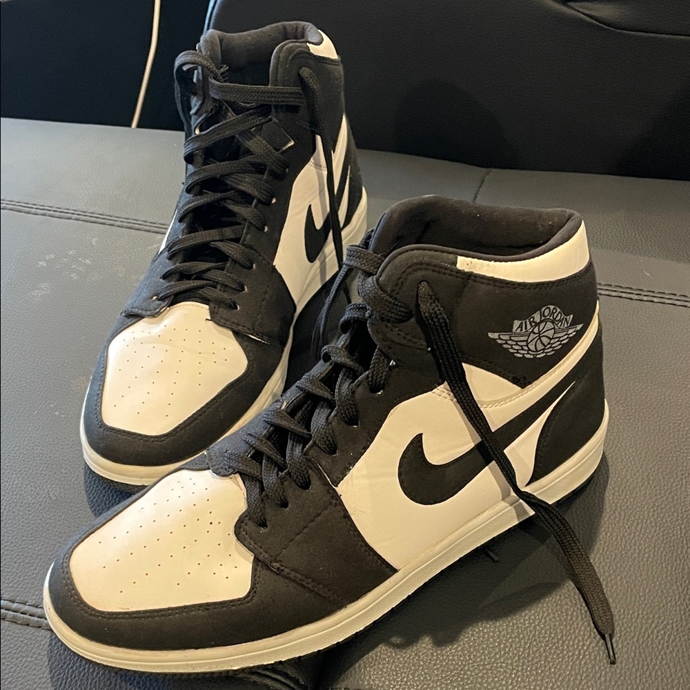 Nike Black and White High-Top Sneakers